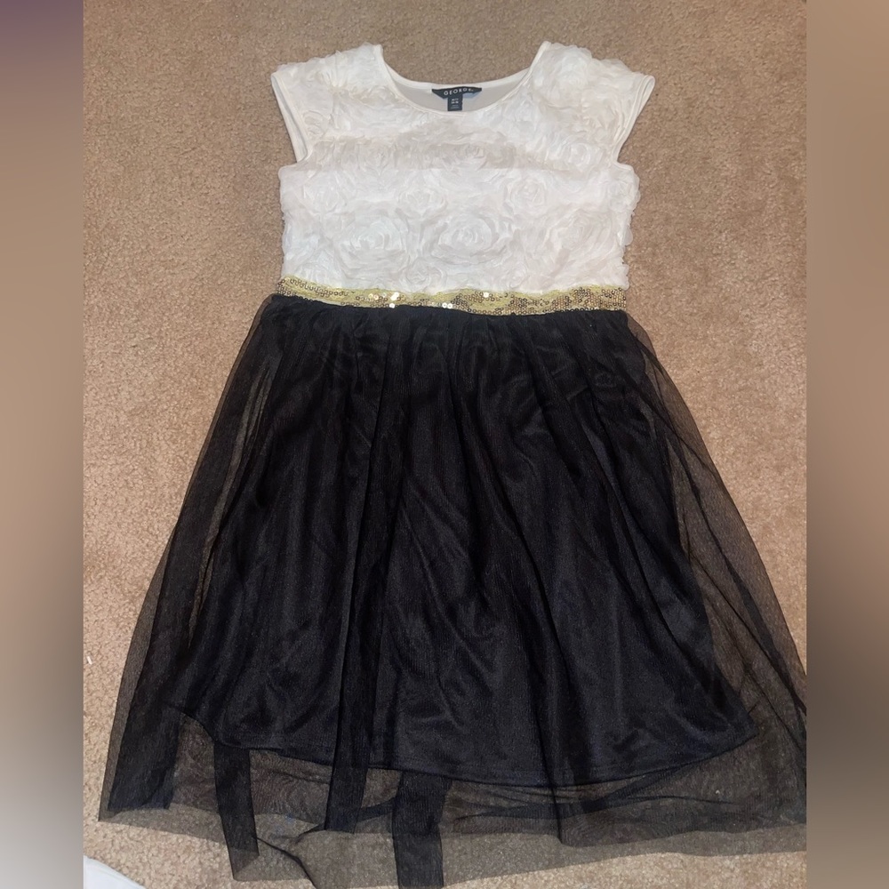 Girls dress